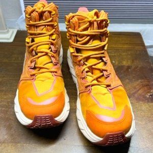 HOKA ONE ONE Anacapa Mid GTX Boot Sz8